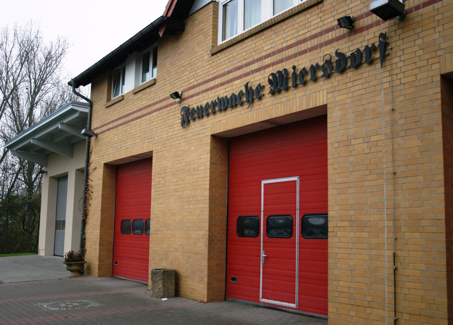 Einrichtung Feuerwache Miersdorf.JPG