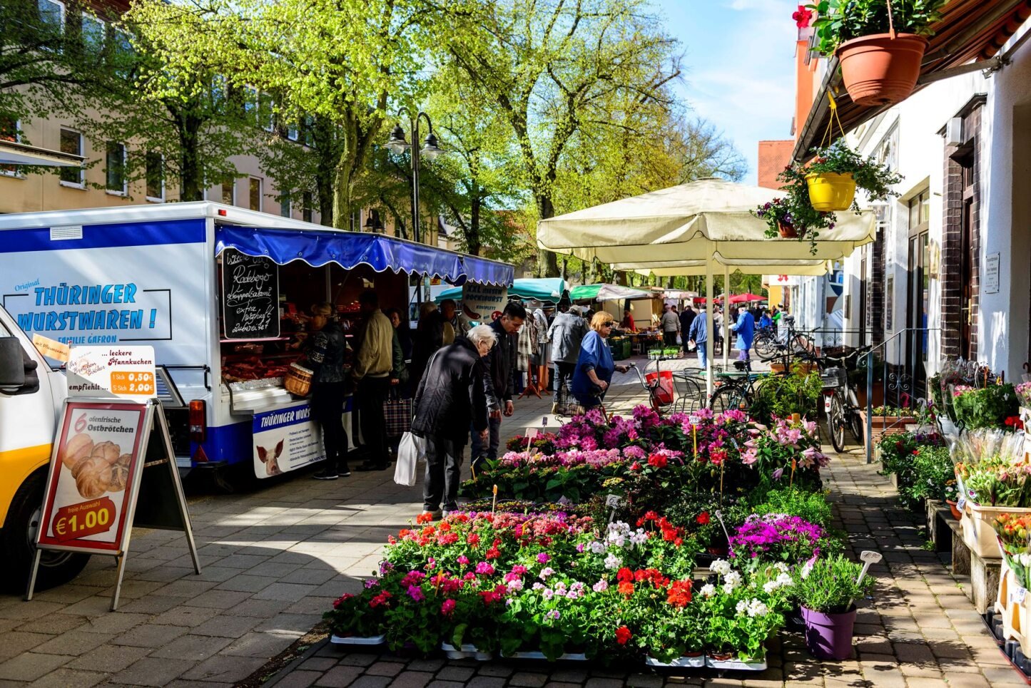 Einrichtung Wochenmarkt Zeuthen.jpg